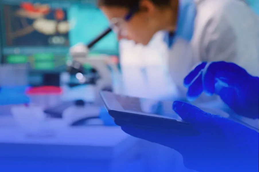 lab technicians